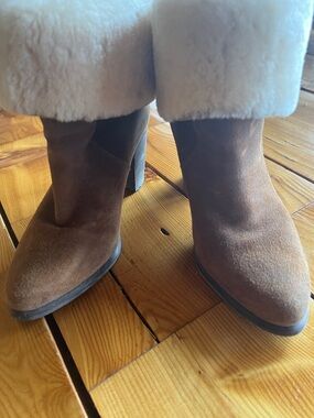 UGG Brown Suede Heeled Ankle Booties with Cozy Cuff